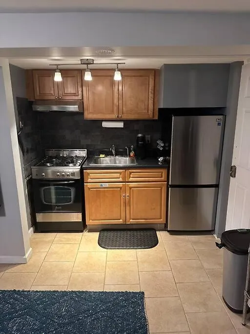 Morris Park Area Apartment New York United States